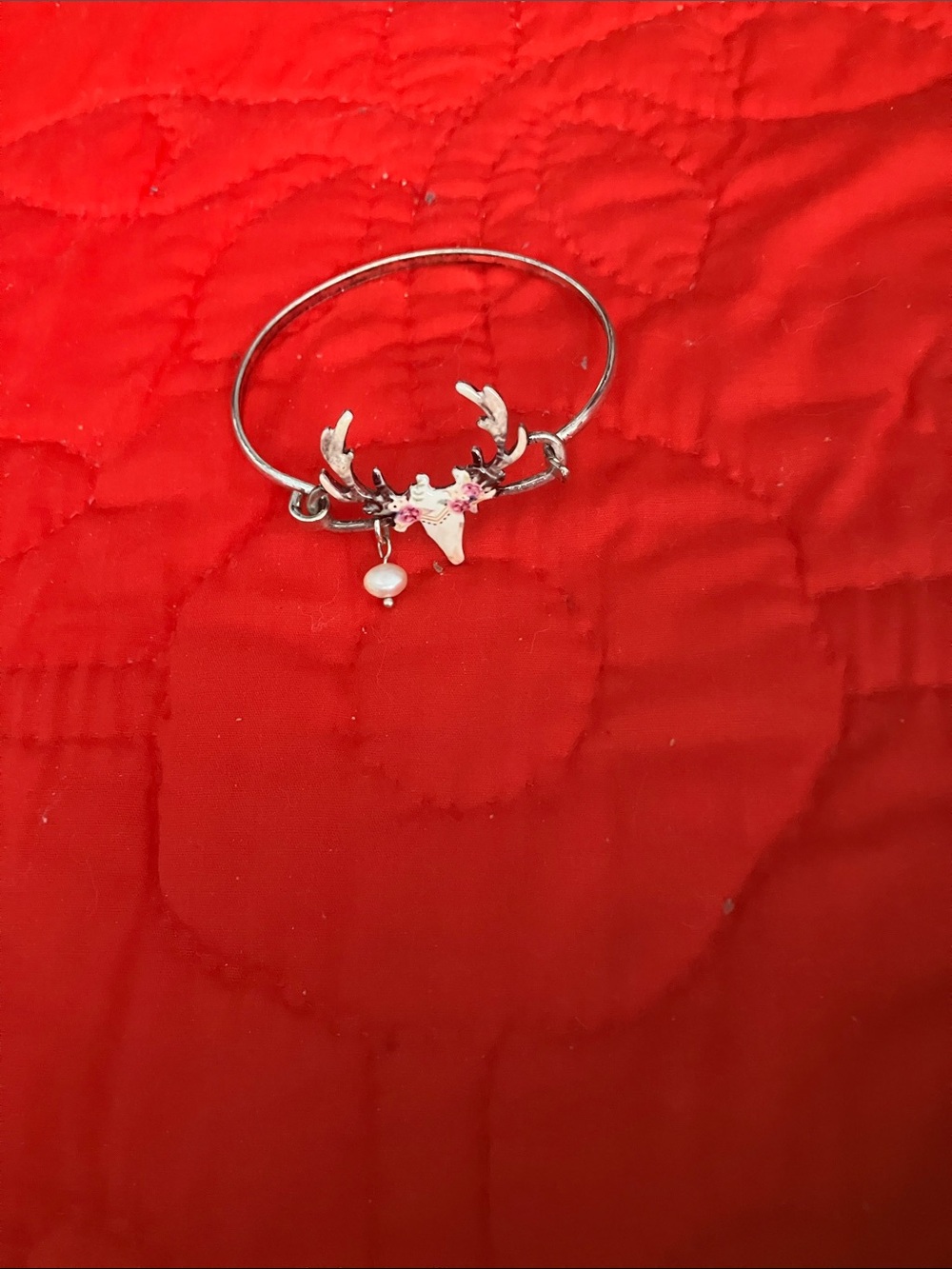 Silver buffalo 🦬 Charm Bangle Bracelet in White